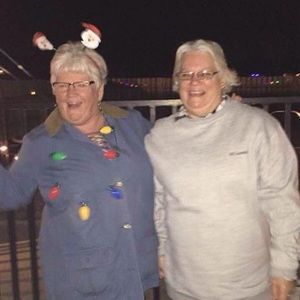 Meet your Posher, Elaine